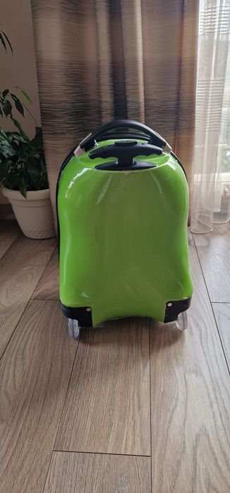 Детски куфар с колелца -ДИНО