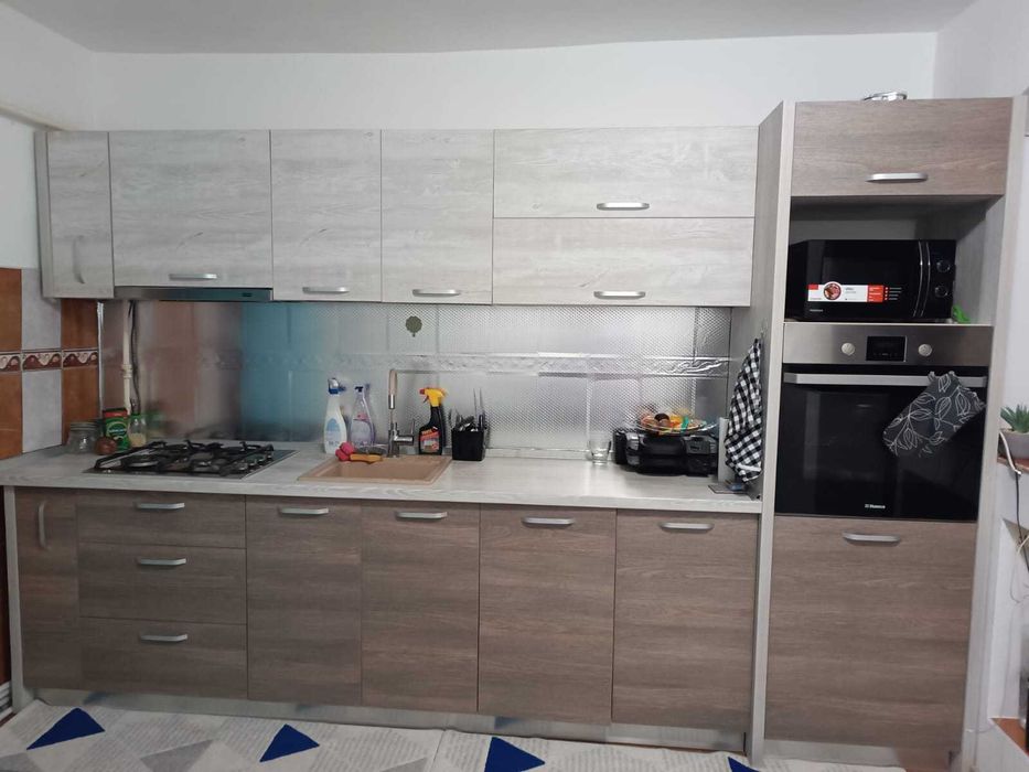 Vand apartament 2 camere