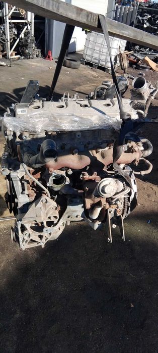 Motor fara anexe Nissan X-Trail 2.2 D an 2008 cod motor YD22