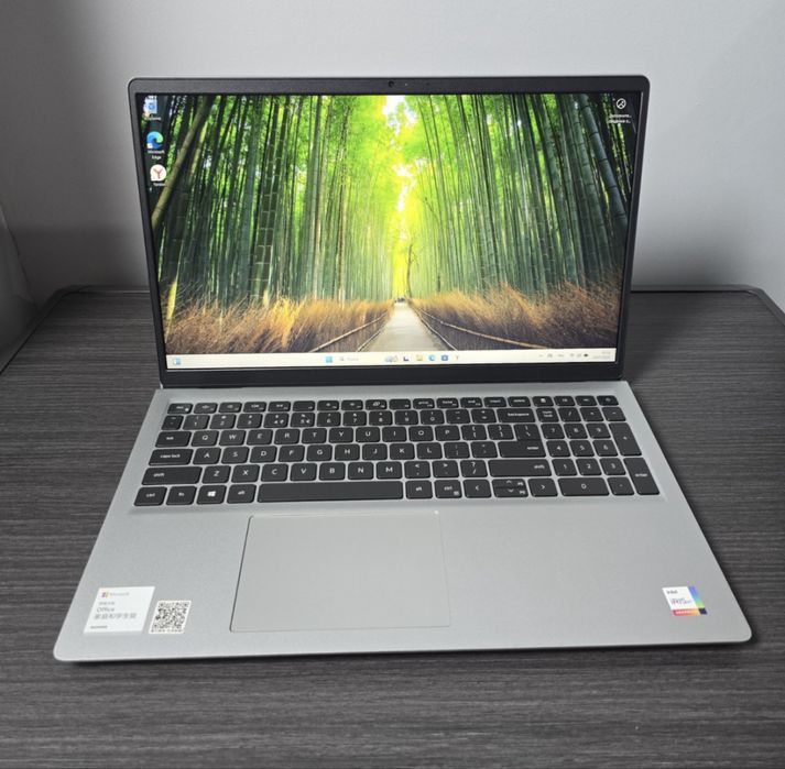 Dell Inspiron 15 3511