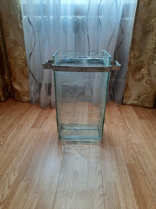 Ёмкость для жидкости, можно для аквариума