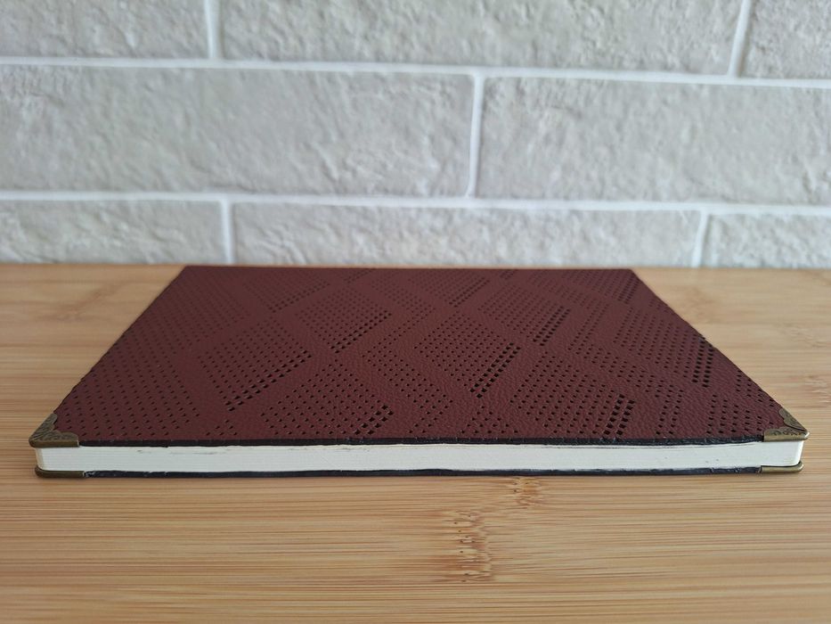 Бележник от висококачествена естествена кожа - ръчно изработен
