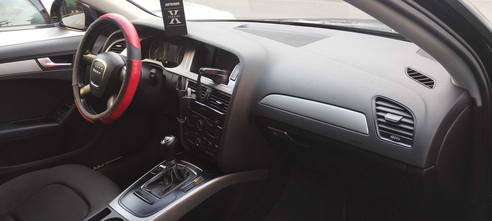 Продавам личния си автомобил - Audi a4 b8 avant 2009г. Дизел