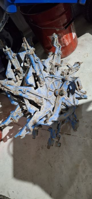 Piesa plantator rasaduri