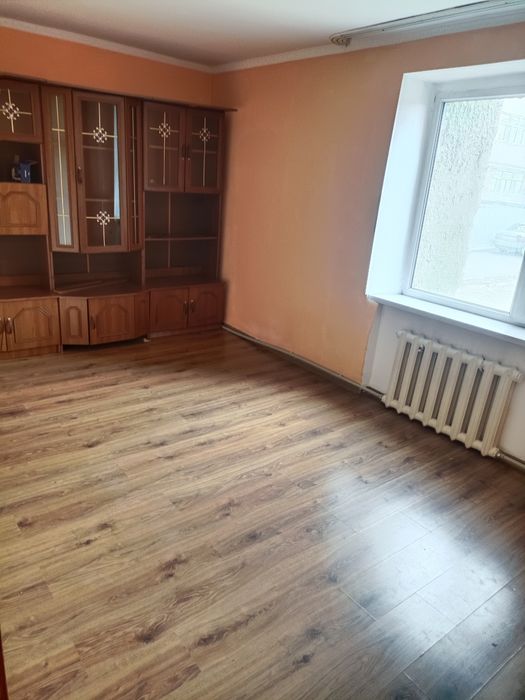 Срочно продается 2х комн квартира