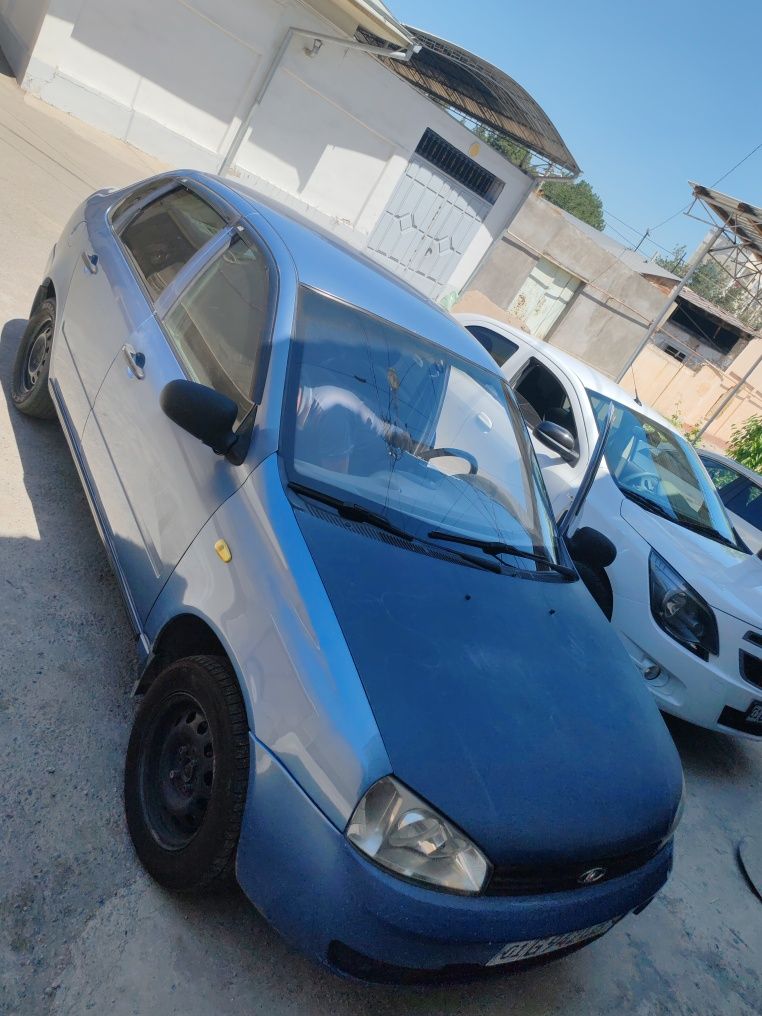 Lada kalina sotiladi
