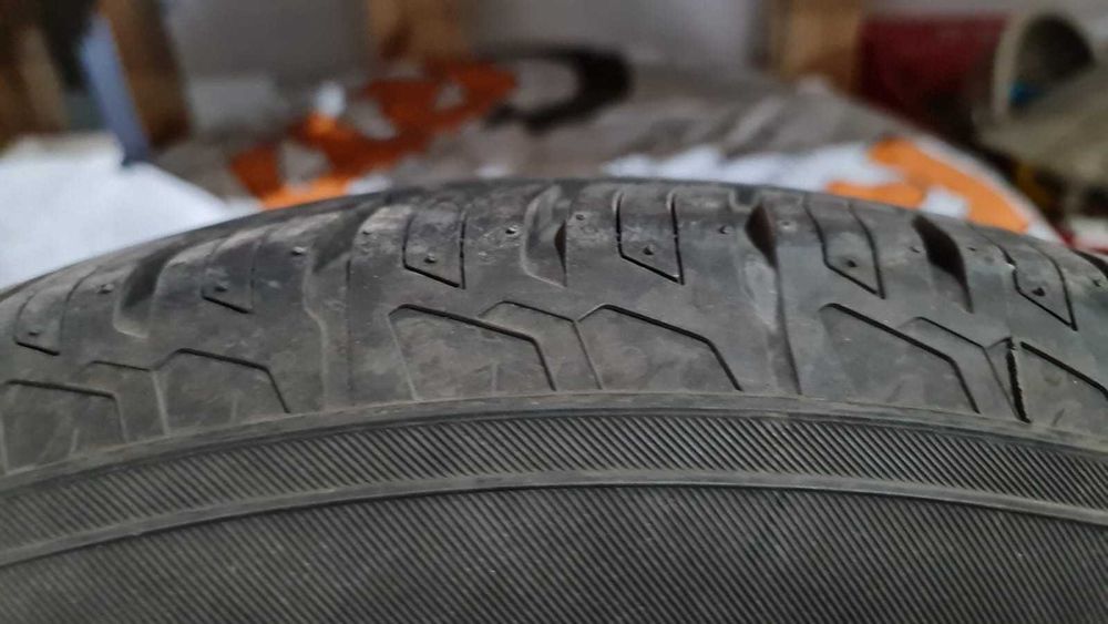 Продам диск с резиной 18R