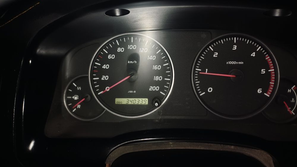 Toyota Landcruzer J120 Autoutilitara