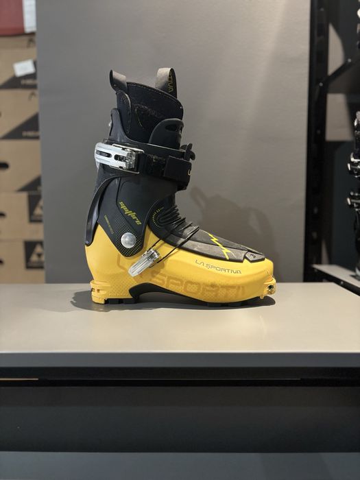 Clapari Tura Dynafit , Atomic, LaSportiva etc