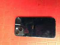 Vand sau schimb iphone 13 mini telefonul arate ca in poze
