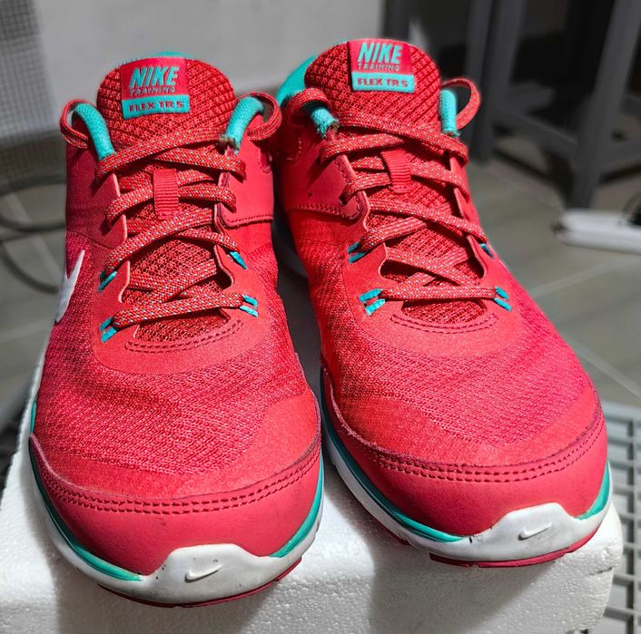 Adidasi Nike 38.5 ca NOI