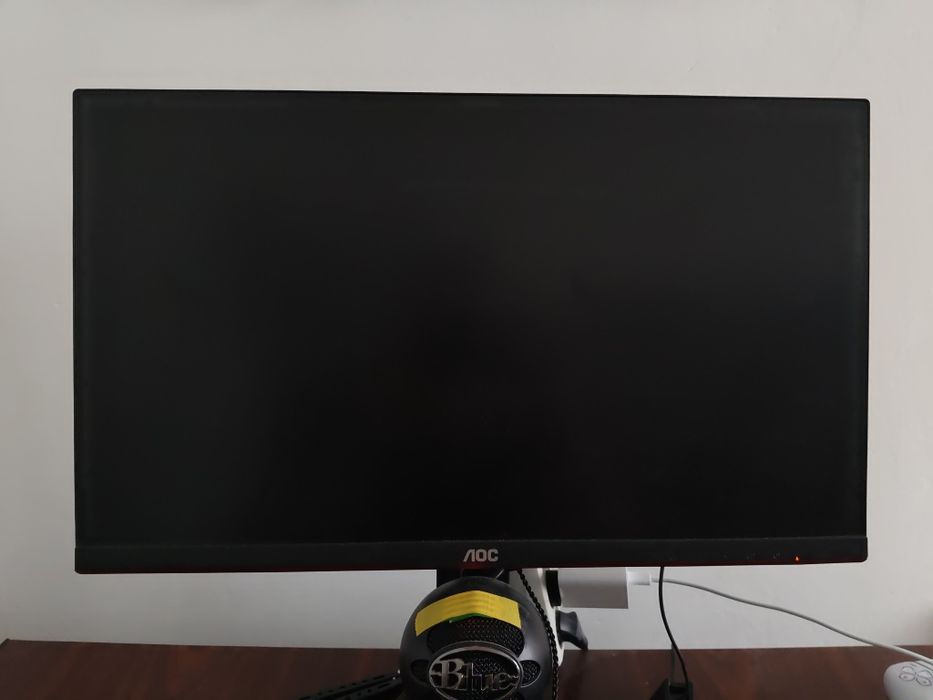 Monitor aoc 144hz 1ms 23.8 inch (5 lei transportul)