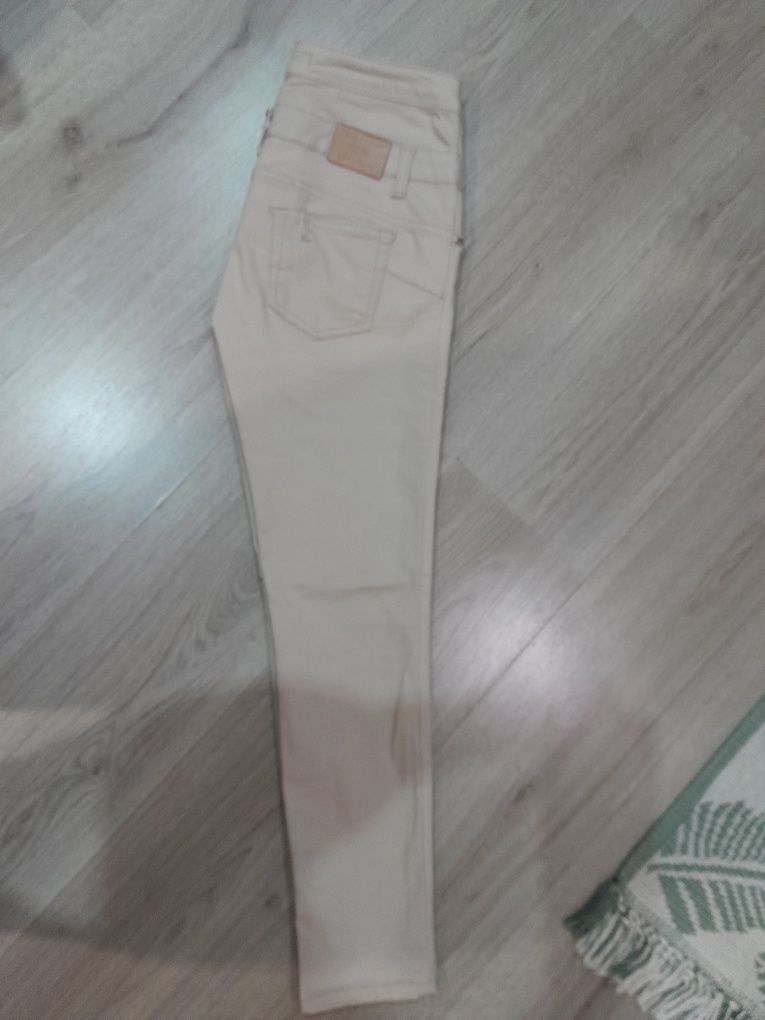 Разпродажба Liu Jo,Zara,Scotch&soda