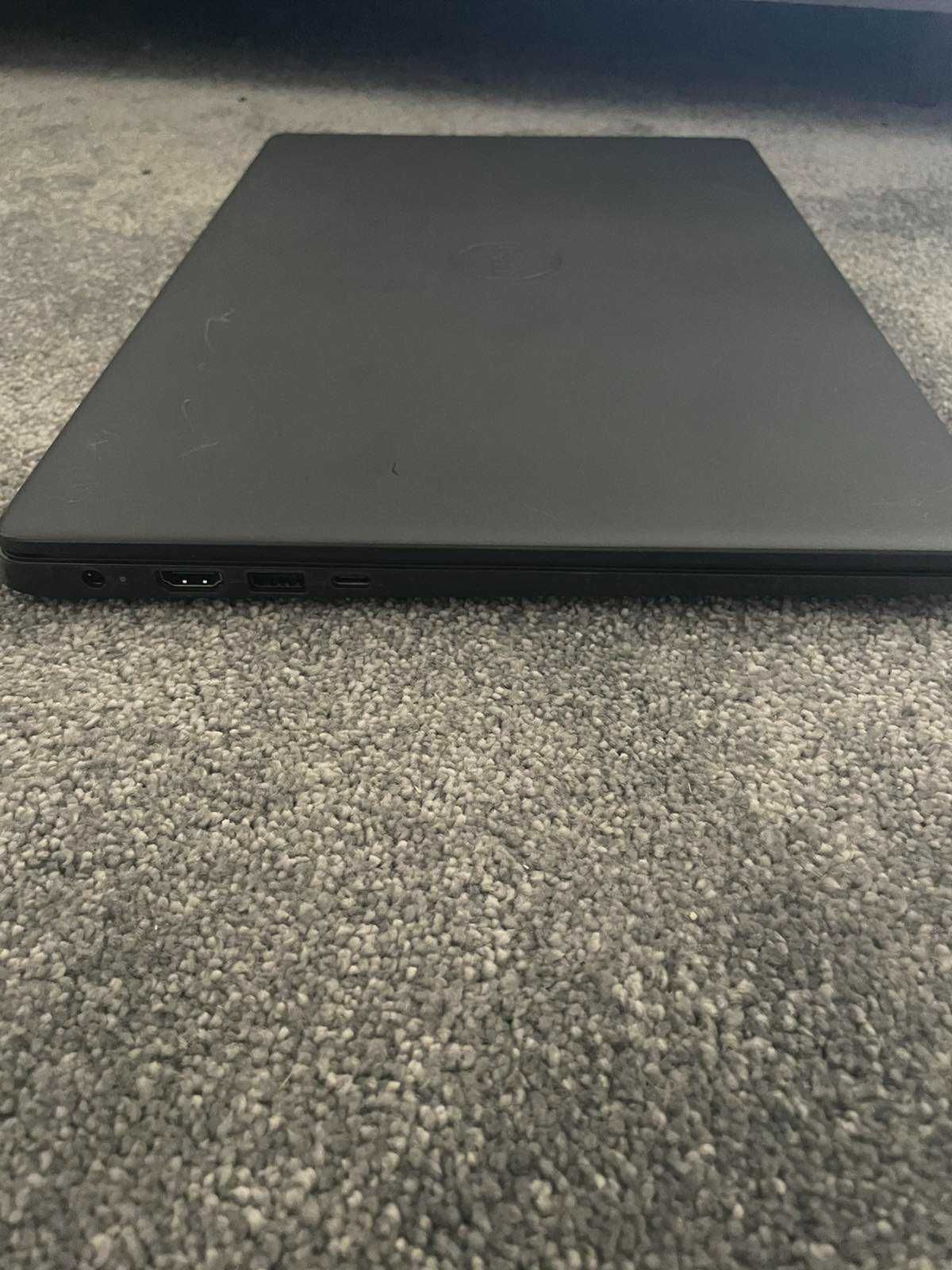 15.6” Dell Latitude 3510 - i5 10th gen / 16 RAM / 256GB NVMe