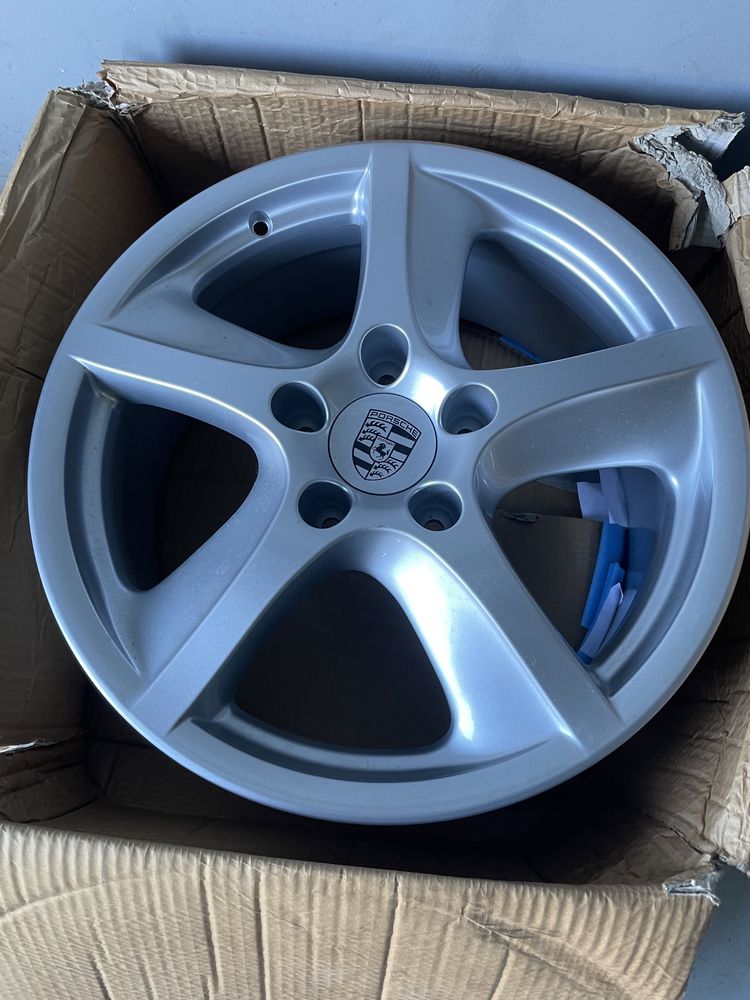 Vand jante noi R18 5x130 Porsche Touareg ML