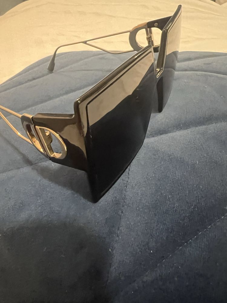 Vand ochelari Dior originali 30 Montaigne pret 1000lei