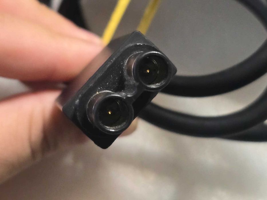 Alimentator Xbox One A13-203P1A, 12V 16.5A 198W - poze reale