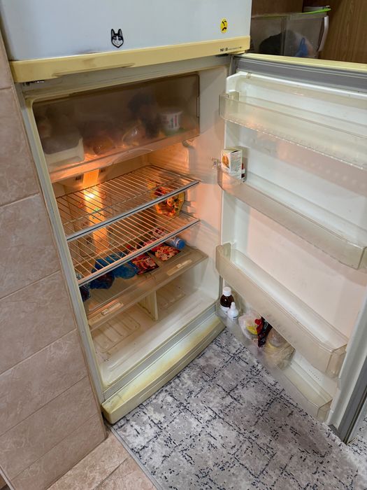 Продам холодильник