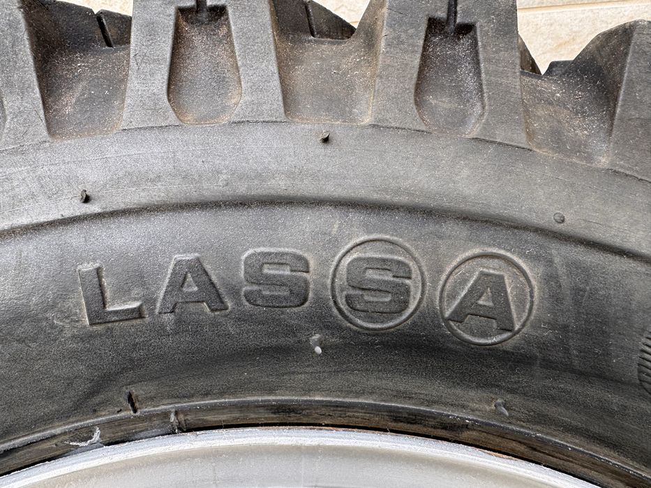 Гуми Lassa 6.00 16-c с джанти