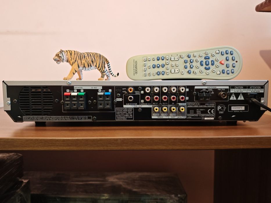 Kenwood A/V VRS-6200. O bestie 5.1 de 8kg. Sunet de vis. Preț fix !
