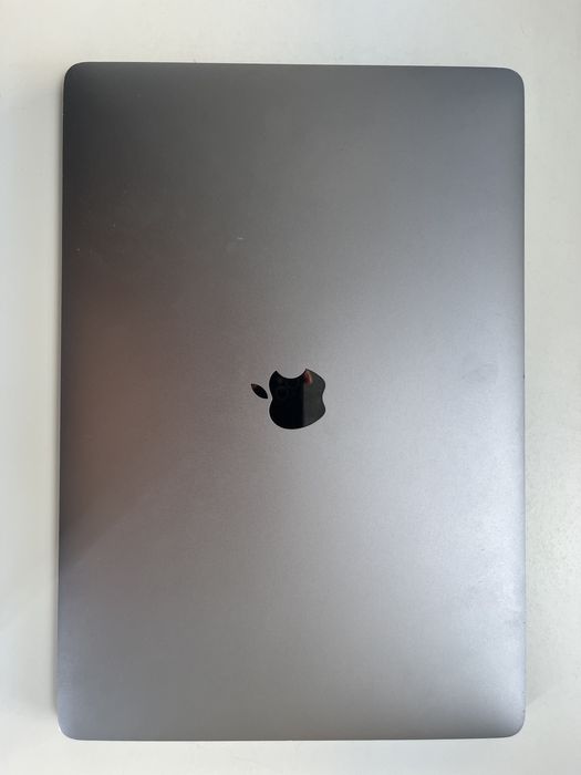 MacBook Pro 15.4” 1TB Produs In Stare Buna