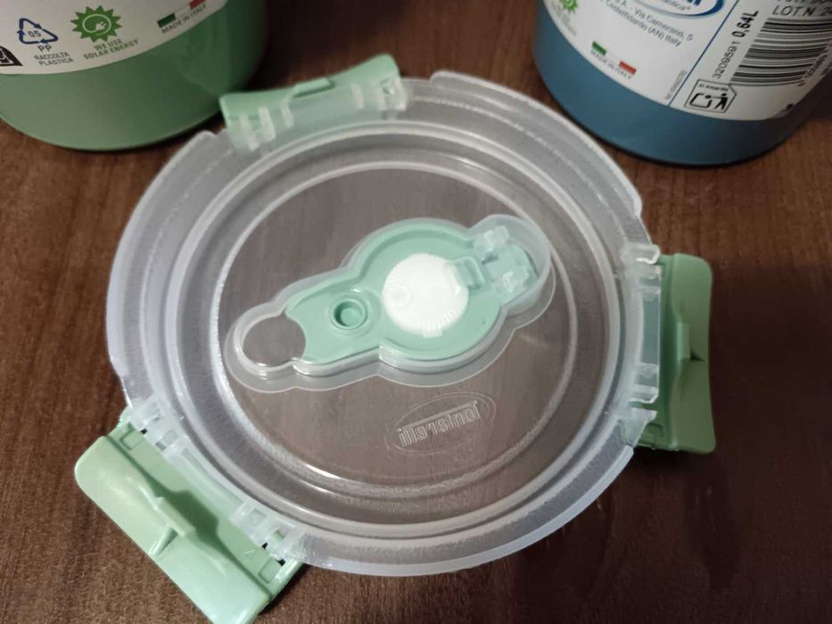 Кутии за храна,супи,готвени ястия,салати.Марка TONTARELLI.FRESH SYSTEM