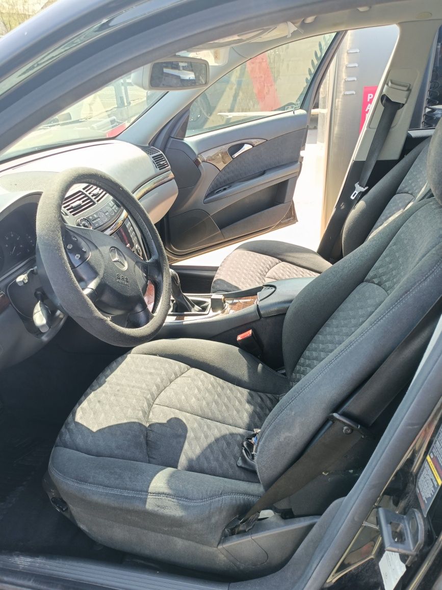 Vând Mercedes E classe W211,E220,diesell