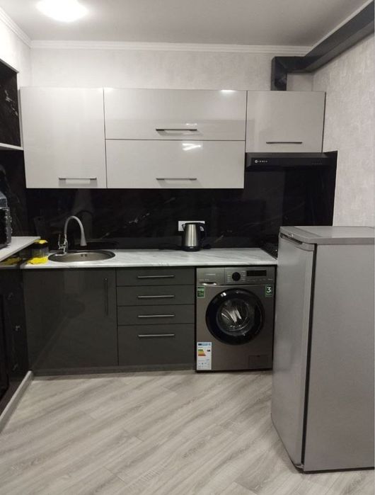 Sergeli Moshena bozori yaqinida kvartira ijaraga beriladi