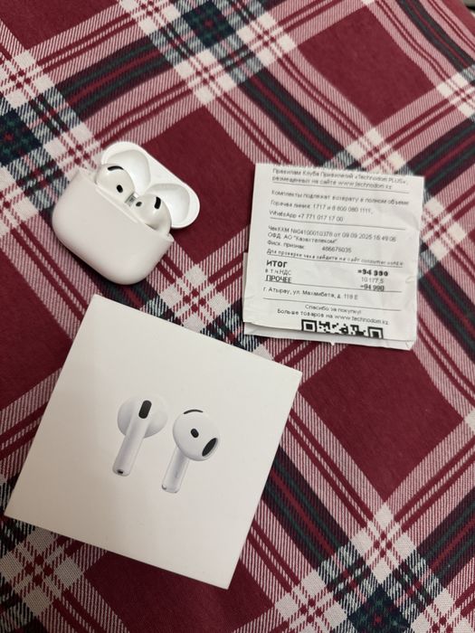 AirPods 4 оригинал