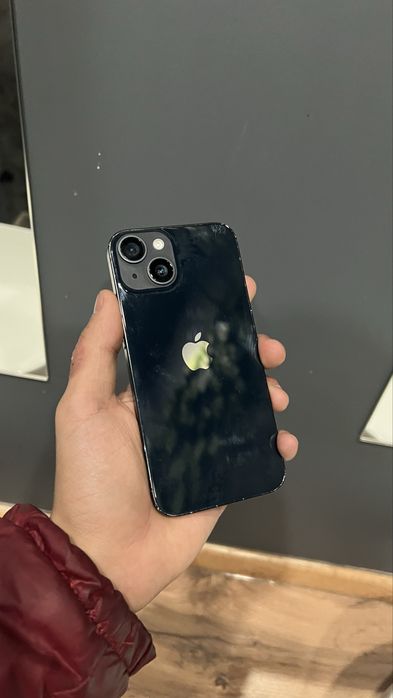 Продам Айфон 14 128