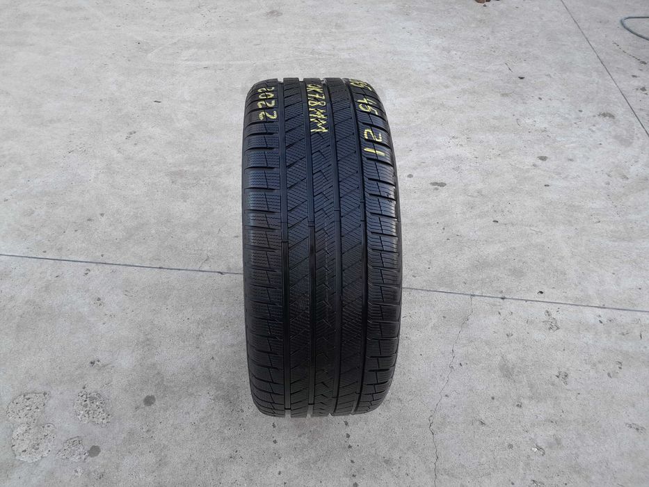 O anvelopa iarna 285 45 21 vredestein quatrac pro 7,8 mm 2022