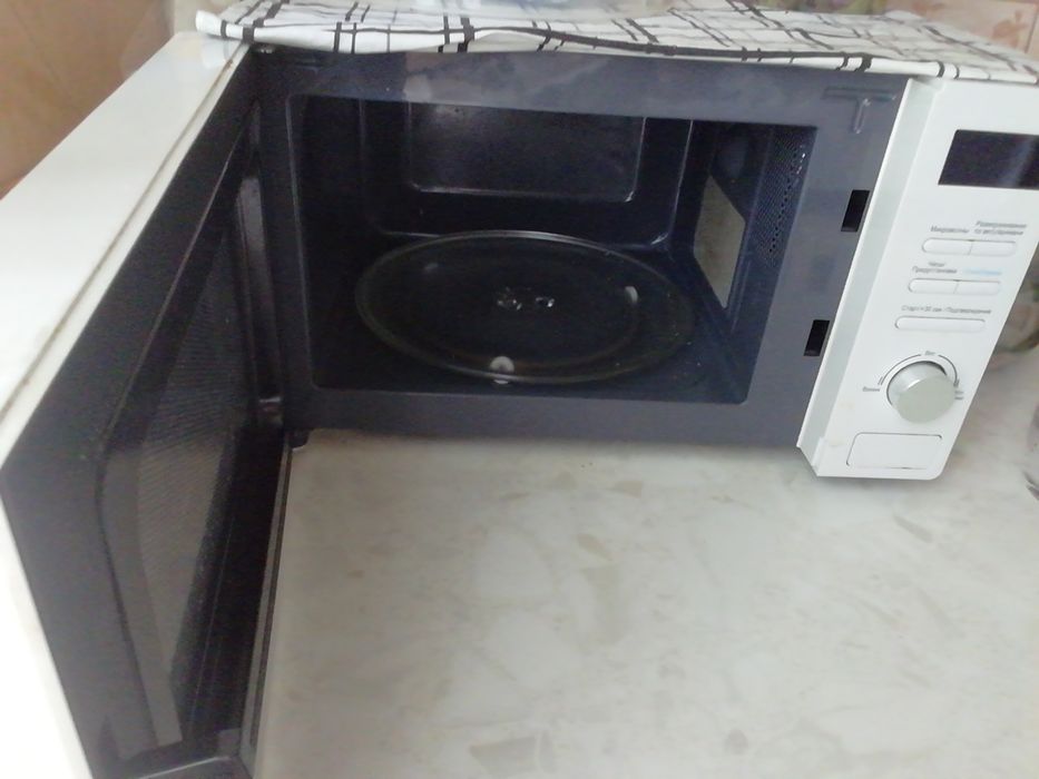 Микроволновая печь