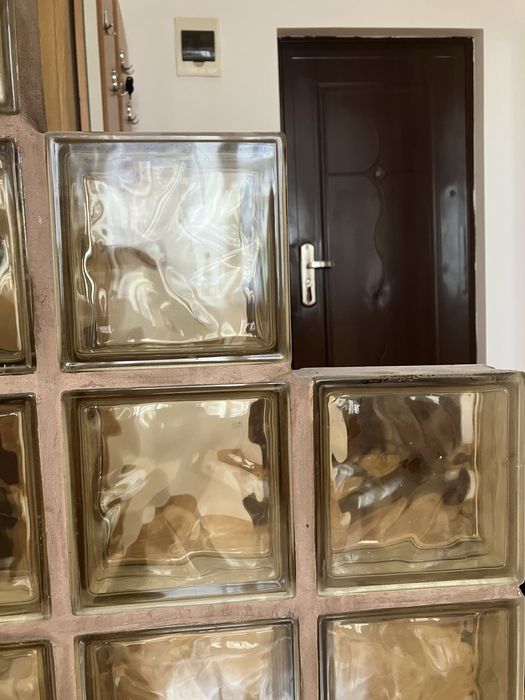 Vand caramida de sticla Nevada , culoare maro