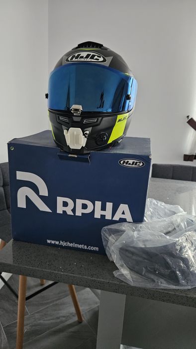 Casca HJC  rpha 70 mărimea M suport GOPro ca noua 3 viziere