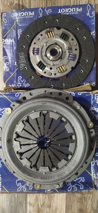 Нов оригинален съединител Valeo за Ситроен Пежо