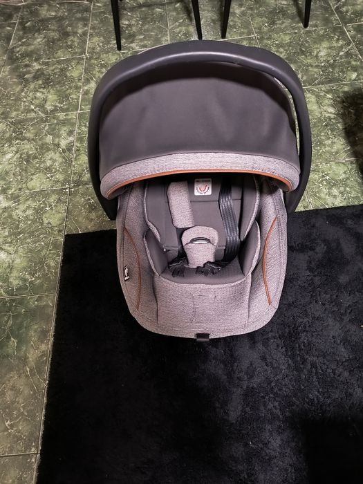 Столче за кола Peg-Perego + ISOFIX до 13 кг.