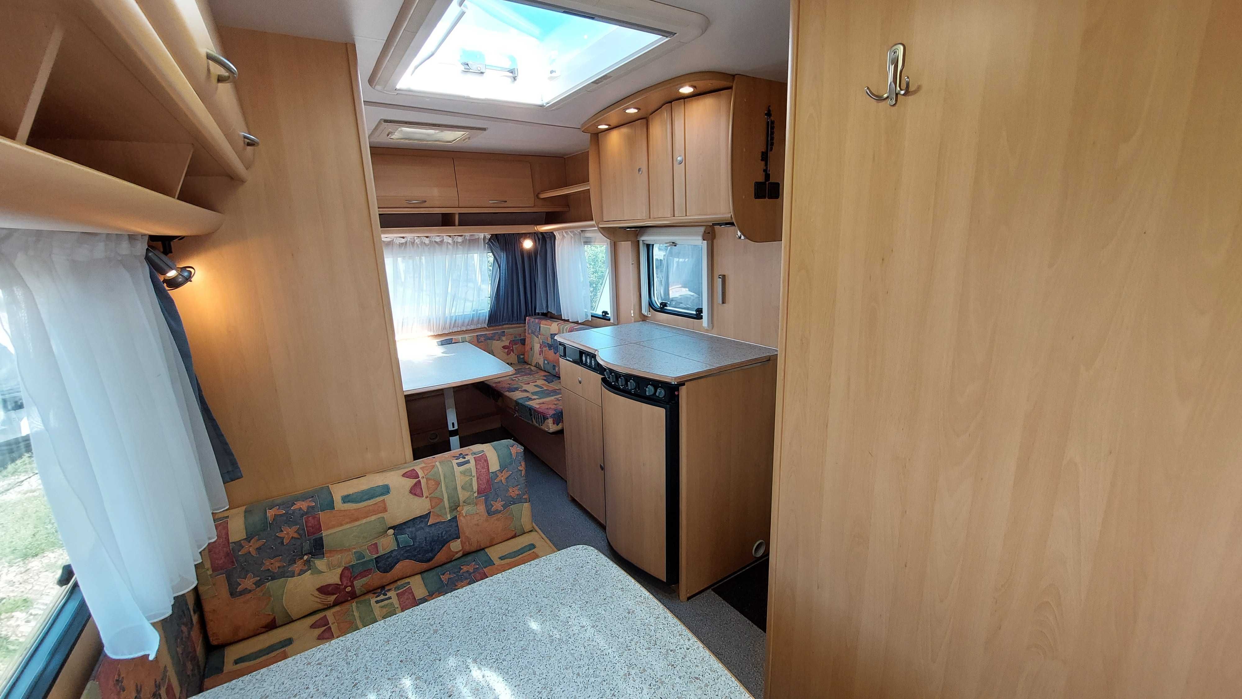 Rulota DETHLEFFS CAMPER 420, an fabricaţie 2002-avem 16 rulote in stoc