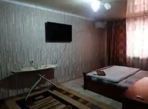 Сдаётся в аренду по суточный  квартира в 8000 тнг