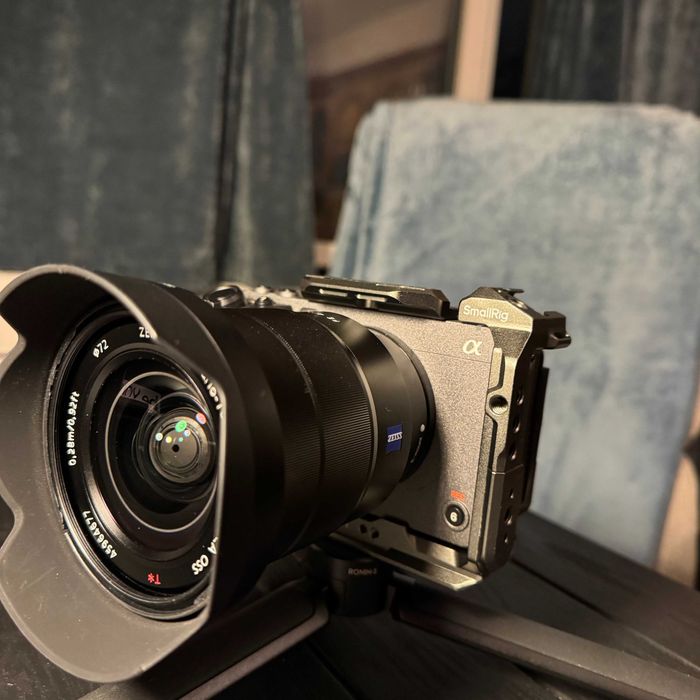 Sony FX3 + Zeiss 16-35mm F4 | Accesorii | Preț negociabil