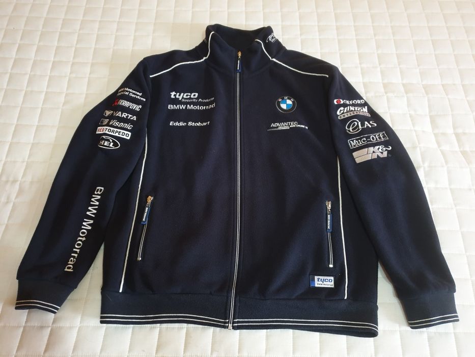 Geaca de barbati  -  200 lei.