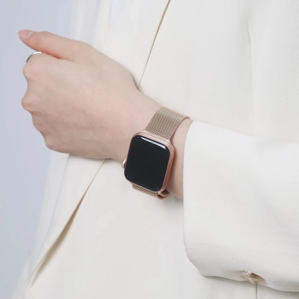 Метална магнитна каишка Milanese за Apple Watch ULTRA/SE/11/10/9/8/7/6