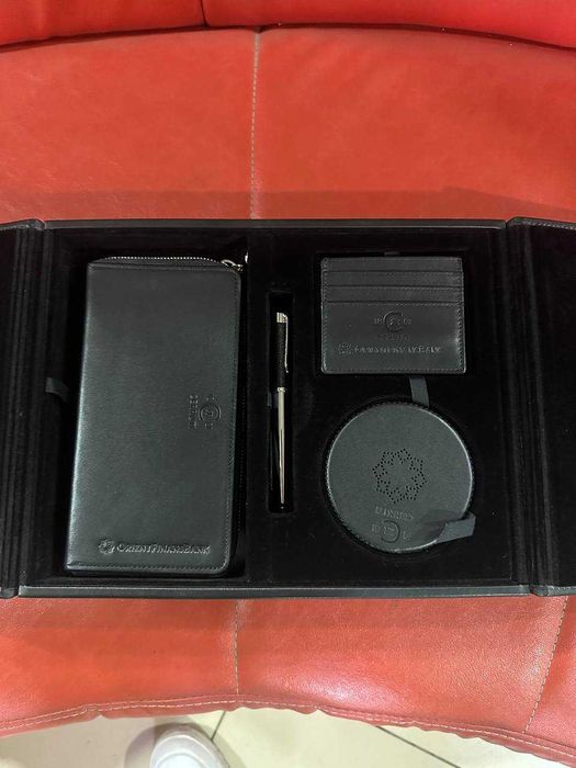 Корпоративные подарки с логотипом/Logotipli korporativ sovg‘alar