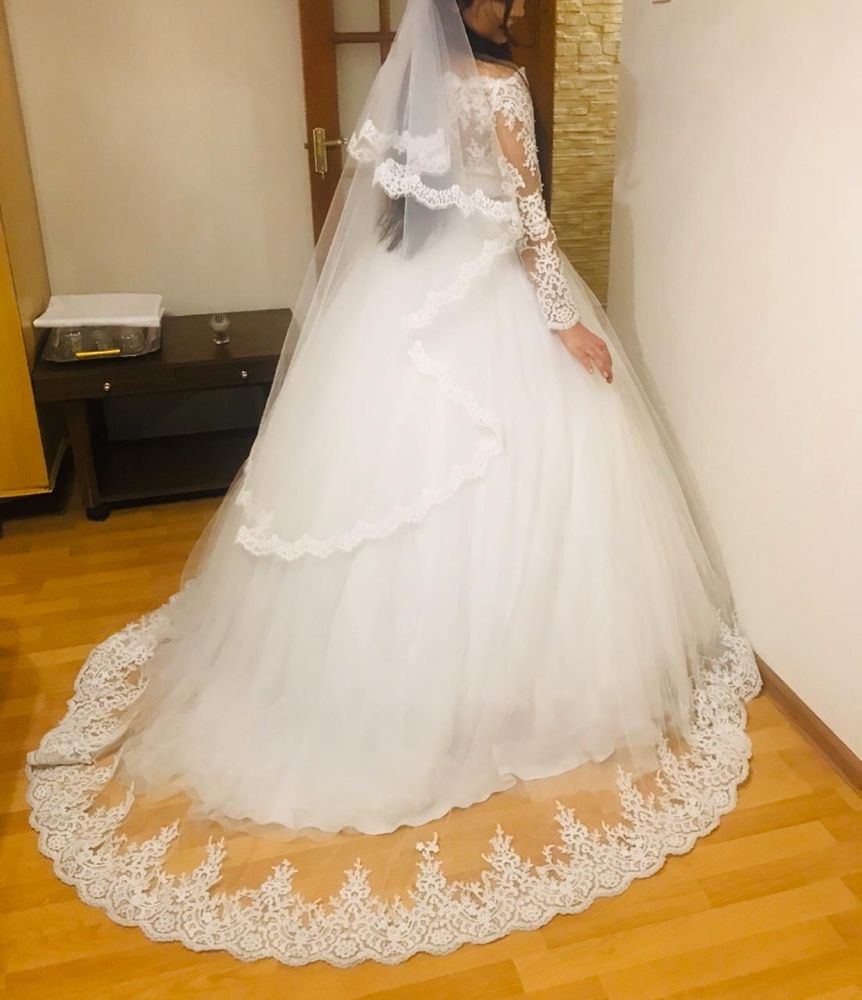 Свадебное платье. Реальному покупателю хорошая скидка