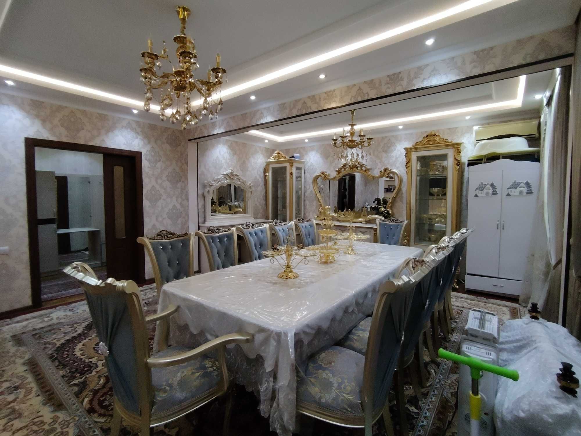 СРОЧНО 3*4 хонали квартира сотилади. 91 м2 квартира 91 000 эвазига