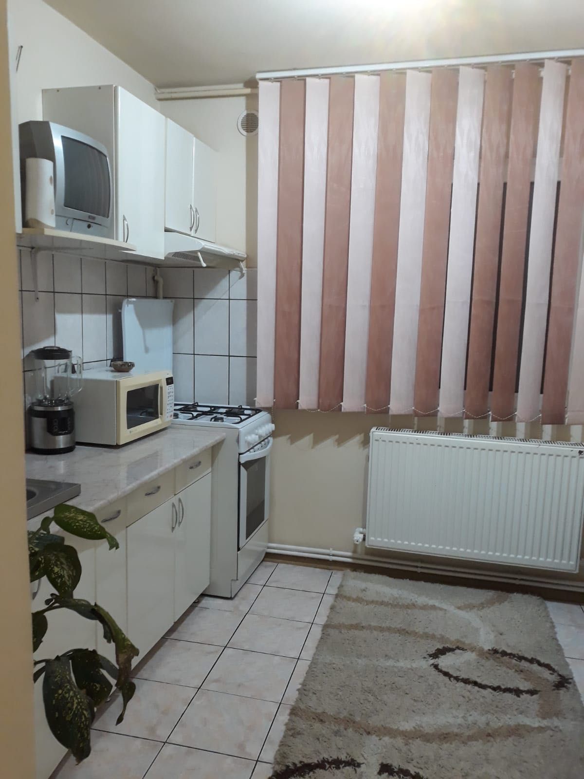 Vând urgent apartament 2 camere