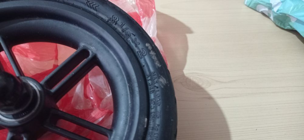 Джанта с гума за тротинетка