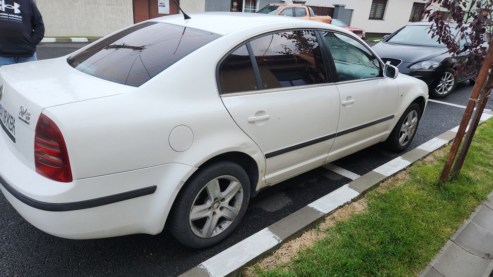 Vand Skoda Superb 1.9 diesel