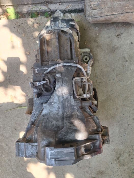 Каропка ауди 2 куб состояние хорошее ммммм