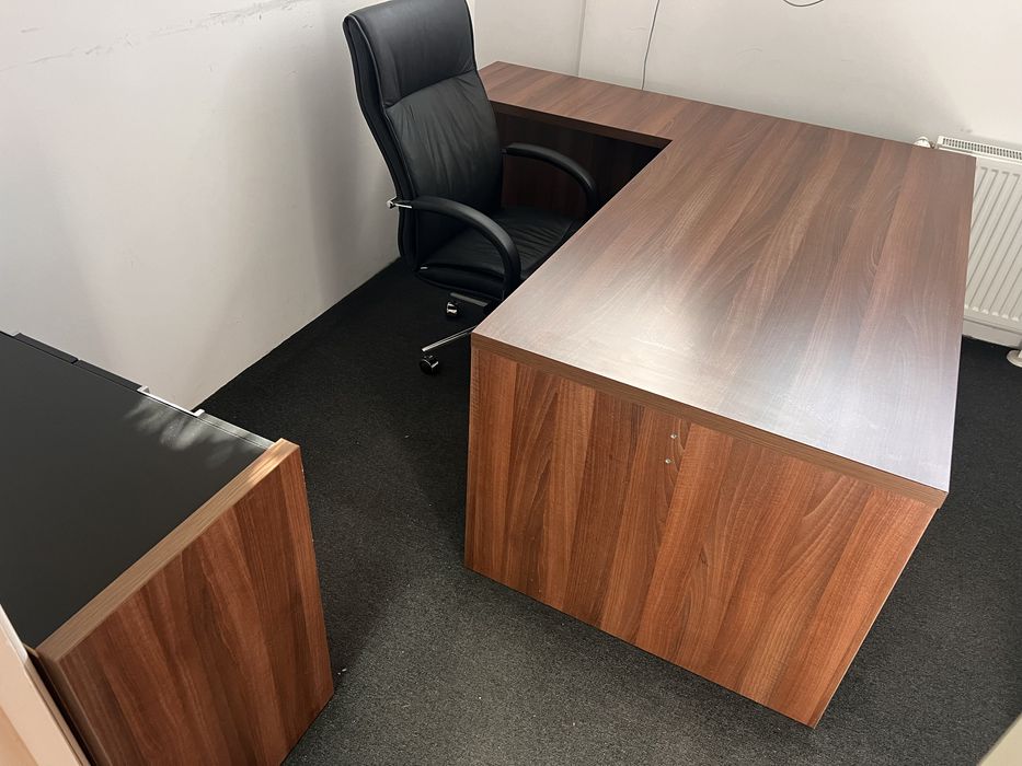 Vand birou directorial NOU