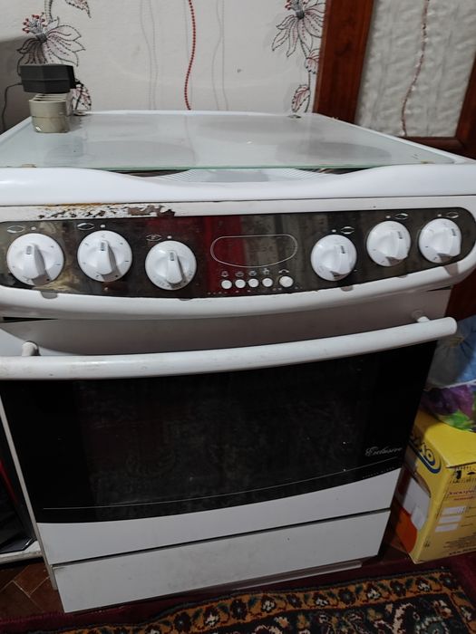 Продам электроплиту